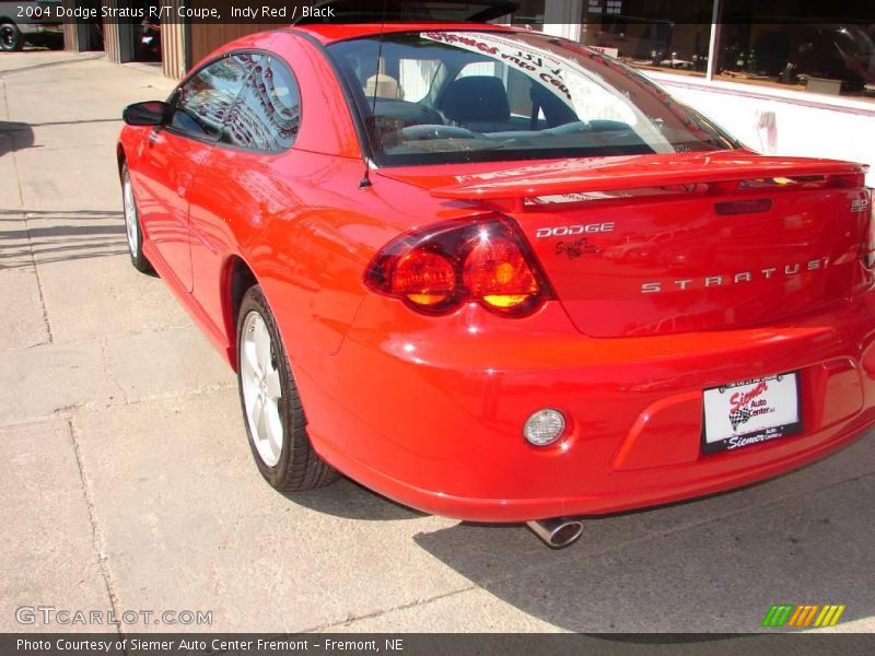 Indy Red / Black 2004 Dodge Stratus R/T Coupe