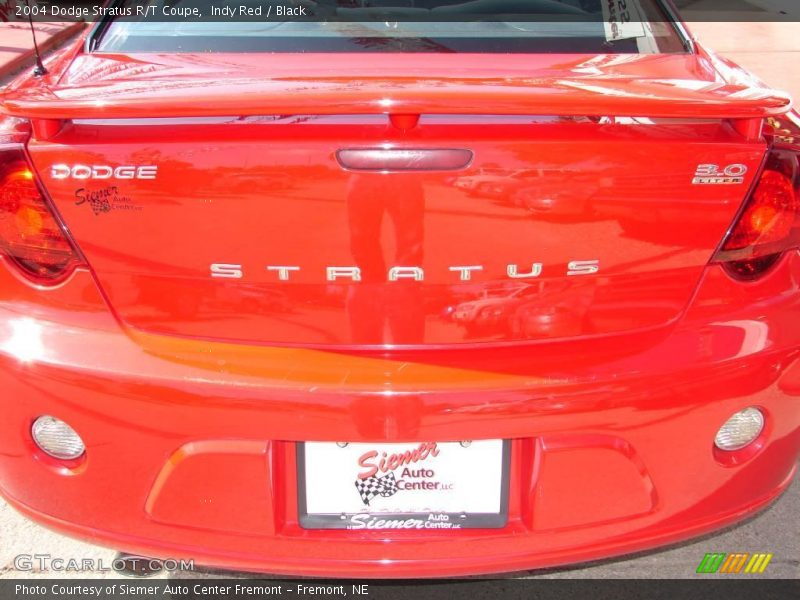 Indy Red / Black 2004 Dodge Stratus R/T Coupe