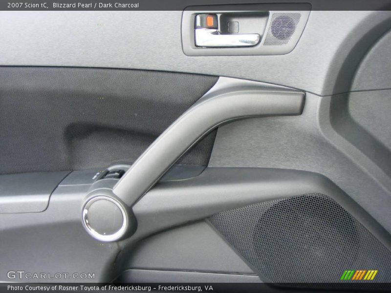 Blizzard Pearl / Dark Charcoal 2007 Scion tC