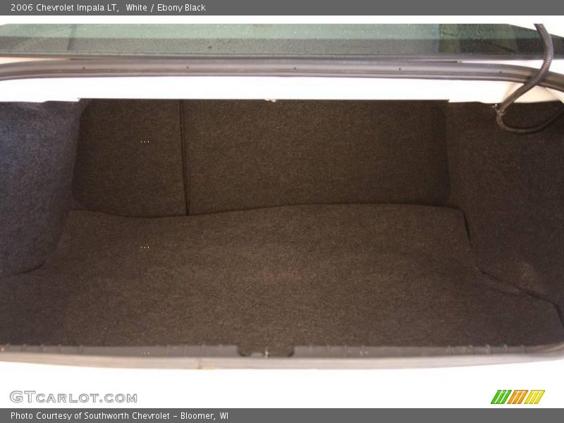 White / Ebony Black 2006 Chevrolet Impala LT