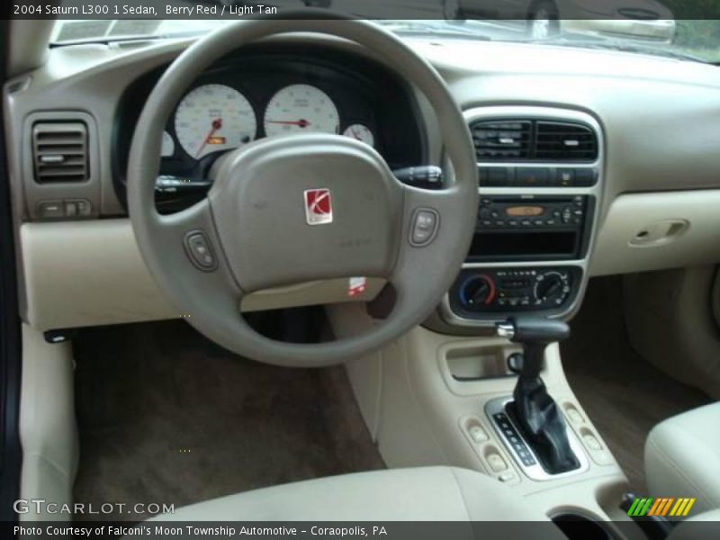 Berry Red / Light Tan 2004 Saturn L300 1 Sedan