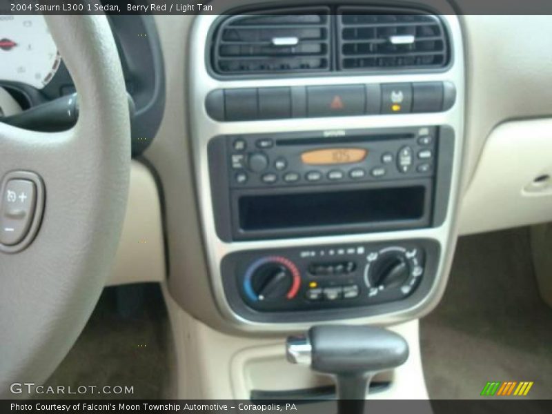 Berry Red / Light Tan 2004 Saturn L300 1 Sedan