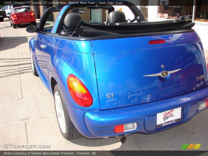 Electric Blue Pearl / Dark Slate Gray 2005 Chrysler PT Cruiser GT Convertible
