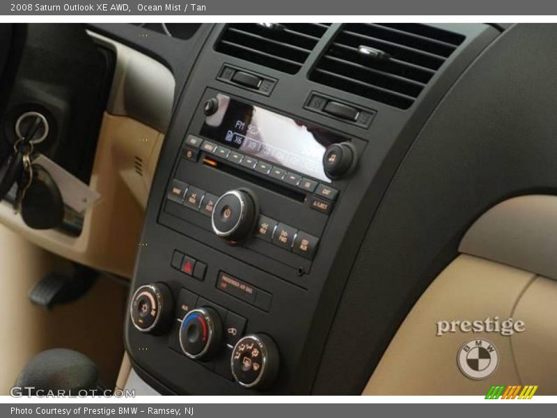 Ocean Mist / Tan 2008 Saturn Outlook XE AWD