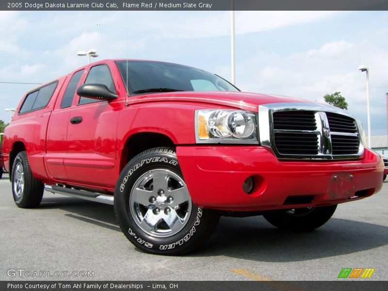 Flame Red / Medium Slate Gray 2005 Dodge Dakota Laramie Club Cab