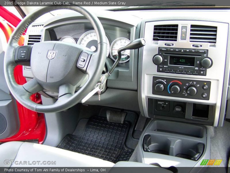 Flame Red / Medium Slate Gray 2005 Dodge Dakota Laramie Club Cab