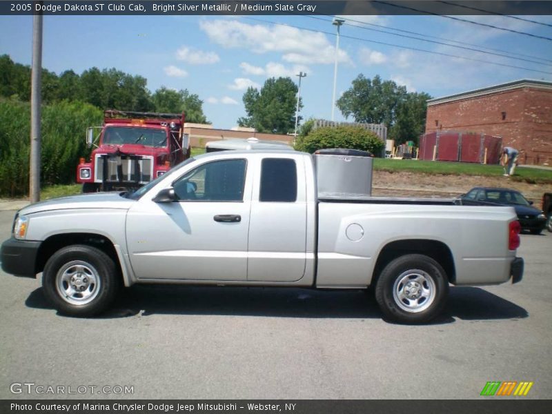 Bright Silver Metallic / Medium Slate Gray 2005 Dodge Dakota ST Club Cab