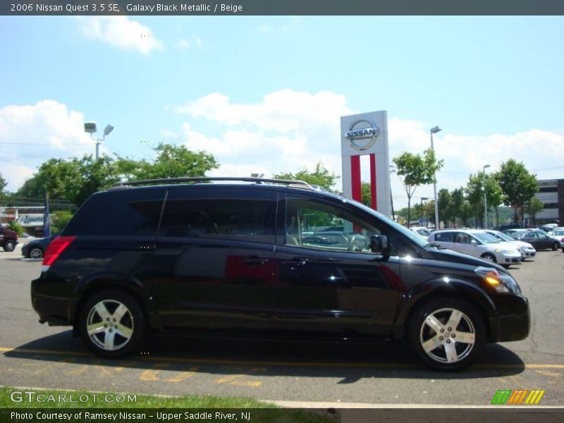 Galaxy Black Metallic / Beige 2006 Nissan Quest 3.5 SE