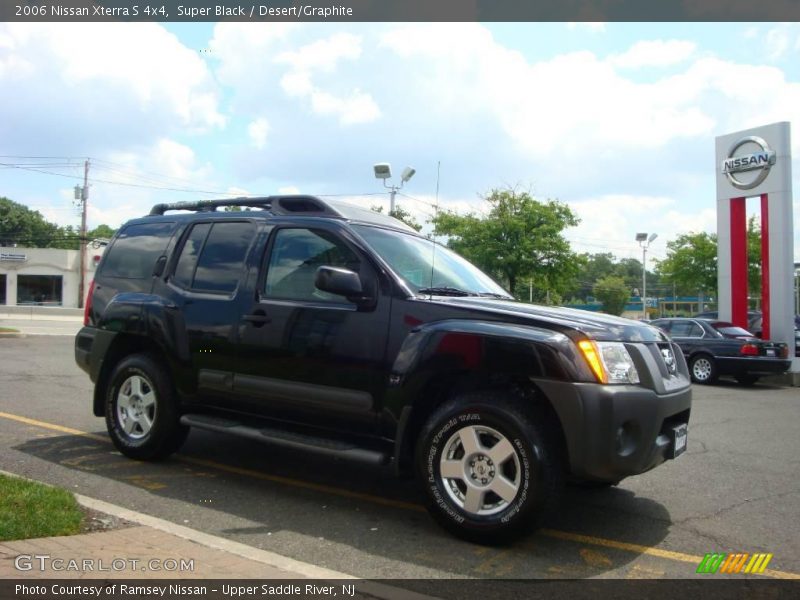 Super Black / Desert/Graphite 2006 Nissan Xterra S 4x4