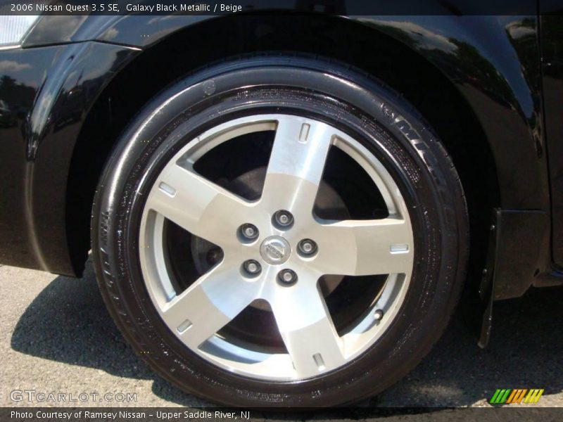 Galaxy Black Metallic / Beige 2006 Nissan Quest 3.5 SE