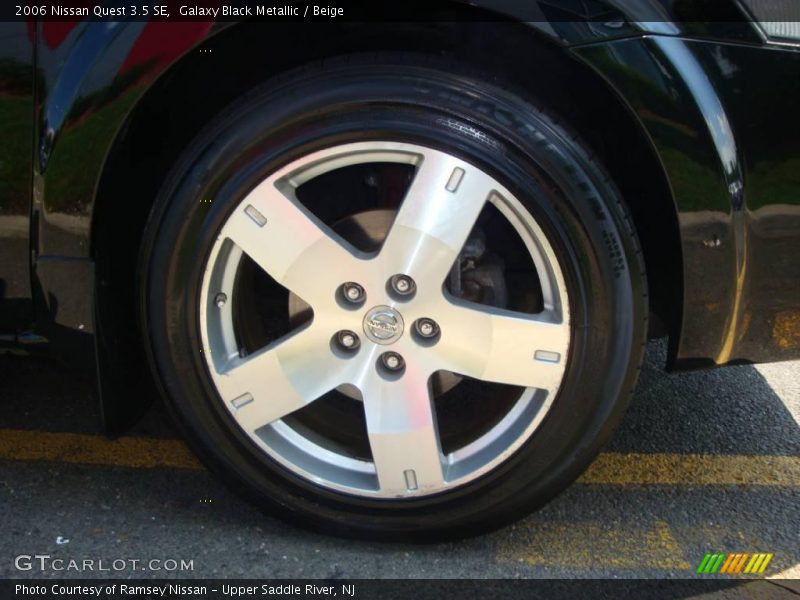Galaxy Black Metallic / Beige 2006 Nissan Quest 3.5 SE