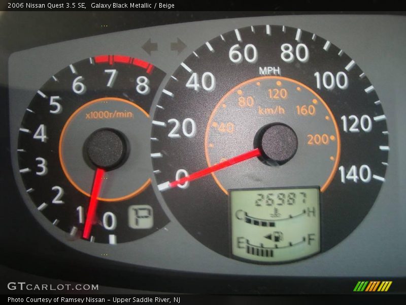 Galaxy Black Metallic / Beige 2006 Nissan Quest 3.5 SE