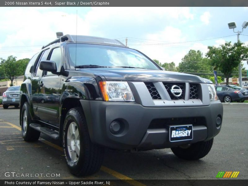 Super Black / Desert/Graphite 2006 Nissan Xterra S 4x4