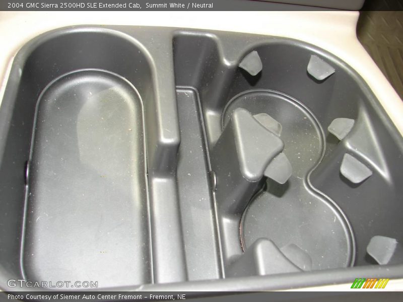 Summit White / Neutral 2004 GMC Sierra 2500HD SLE Extended Cab