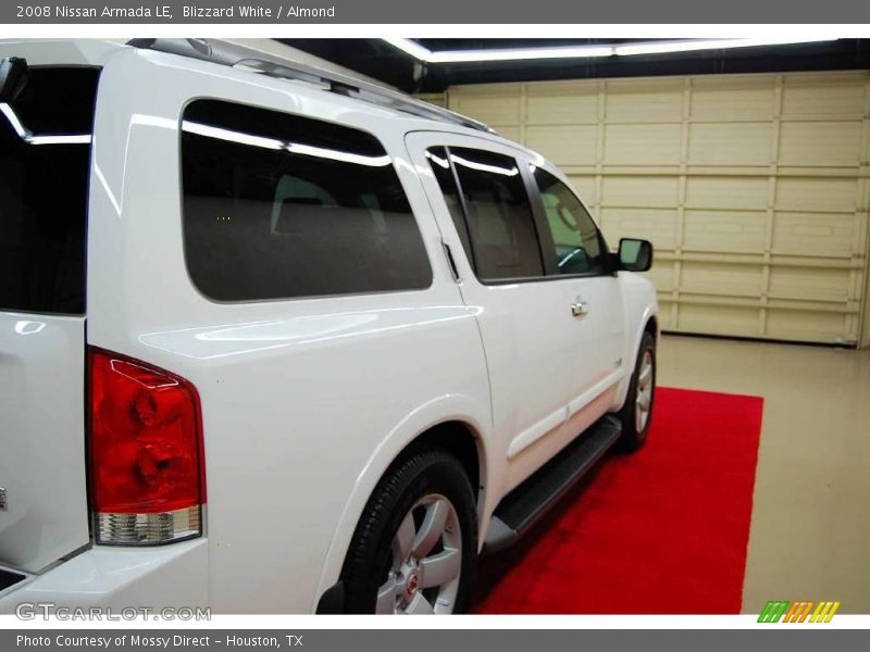 Blizzard White / Almond 2008 Nissan Armada LE