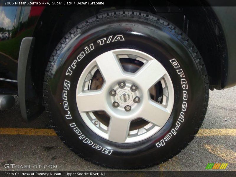 Super Black / Desert/Graphite 2006 Nissan Xterra S 4x4
