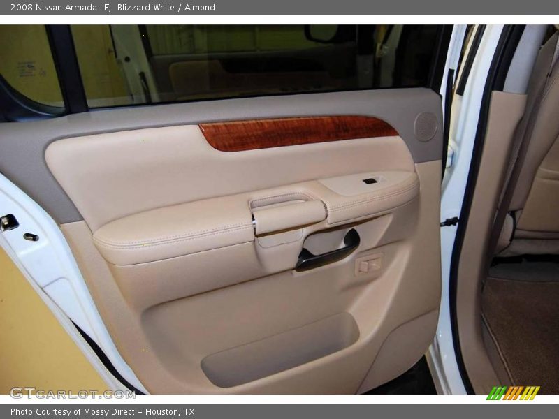 Blizzard White / Almond 2008 Nissan Armada LE
