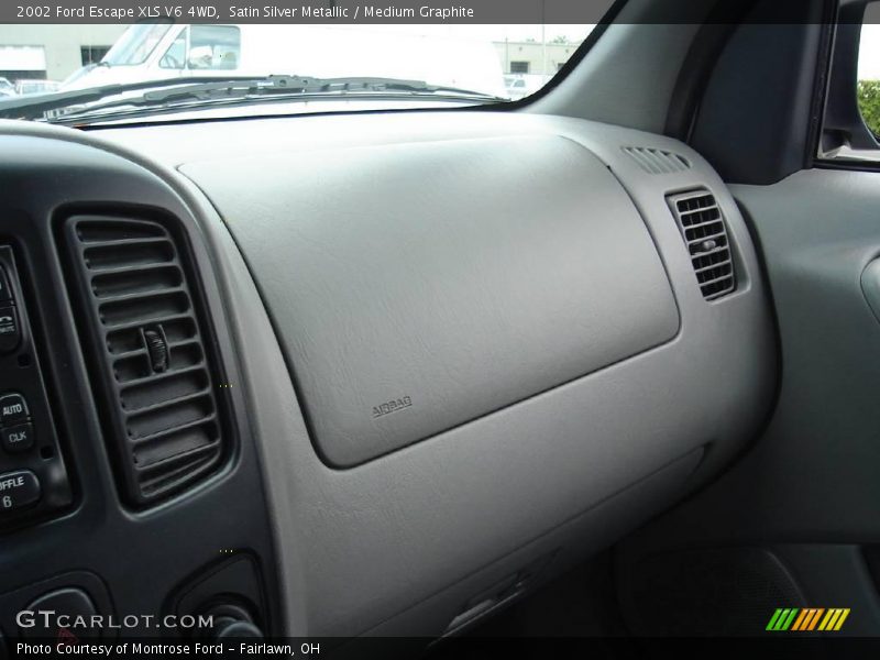 Satin Silver Metallic / Medium Graphite 2002 Ford Escape XLS V6 4WD