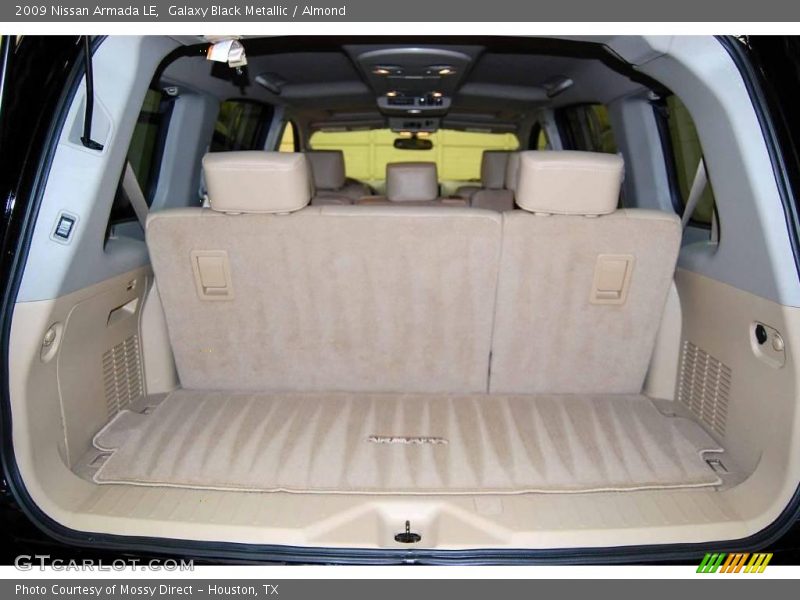 Galaxy Black Metallic / Almond 2009 Nissan Armada LE