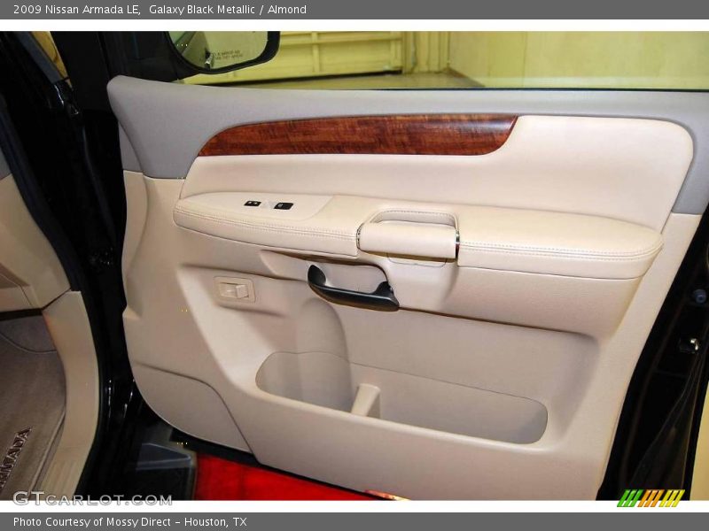 Galaxy Black Metallic / Almond 2009 Nissan Armada LE