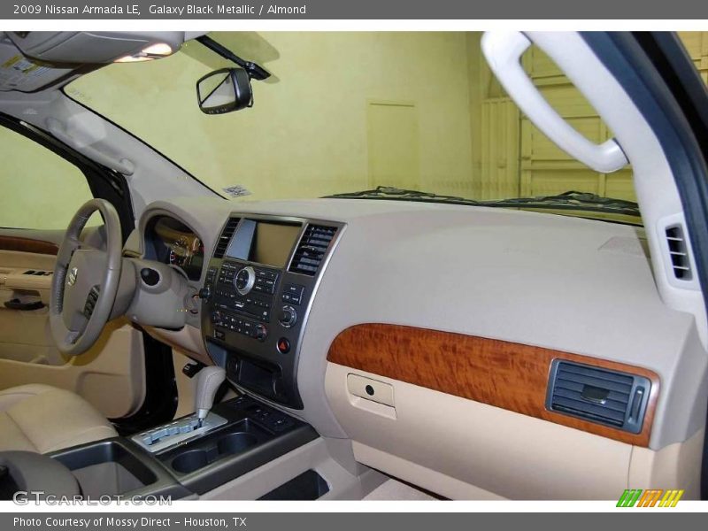Galaxy Black Metallic / Almond 2009 Nissan Armada LE