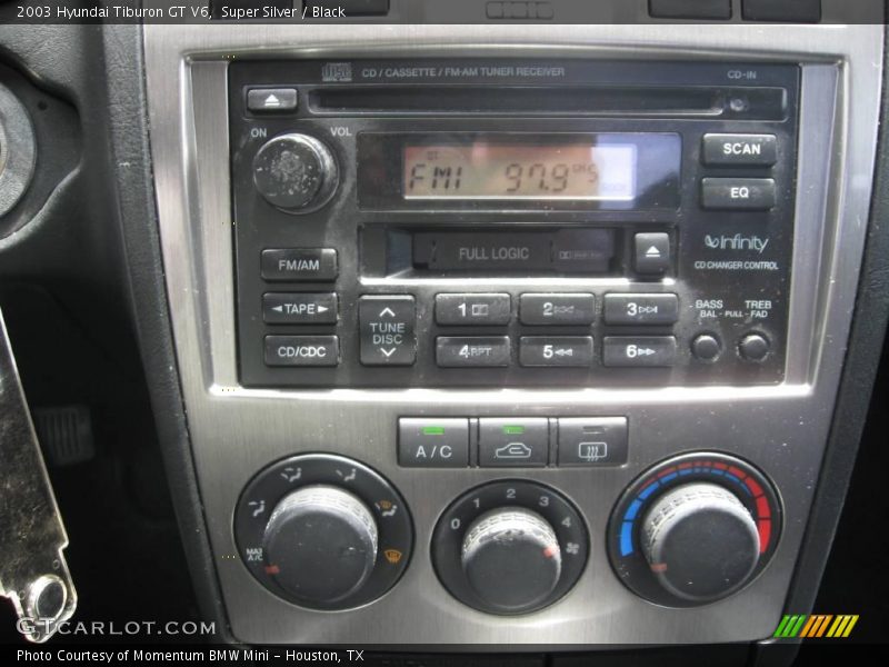 Super Silver / Black 2003 Hyundai Tiburon GT V6