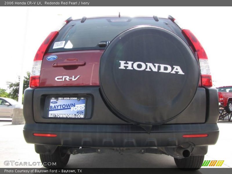 Redondo Red Pearl / Ivory 2006 Honda CR-V LX