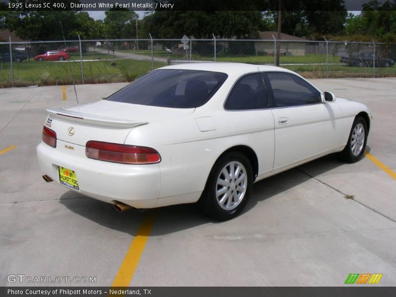 Diamond White Pearl Metallic / Ivory 1995 Lexus SC 400