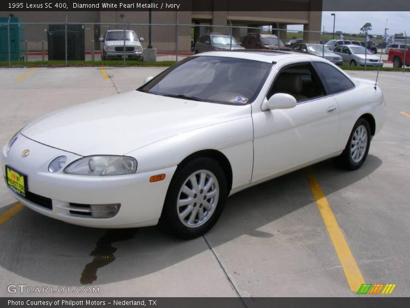 Diamond White Pearl Metallic / Ivory 1995 Lexus SC 400
