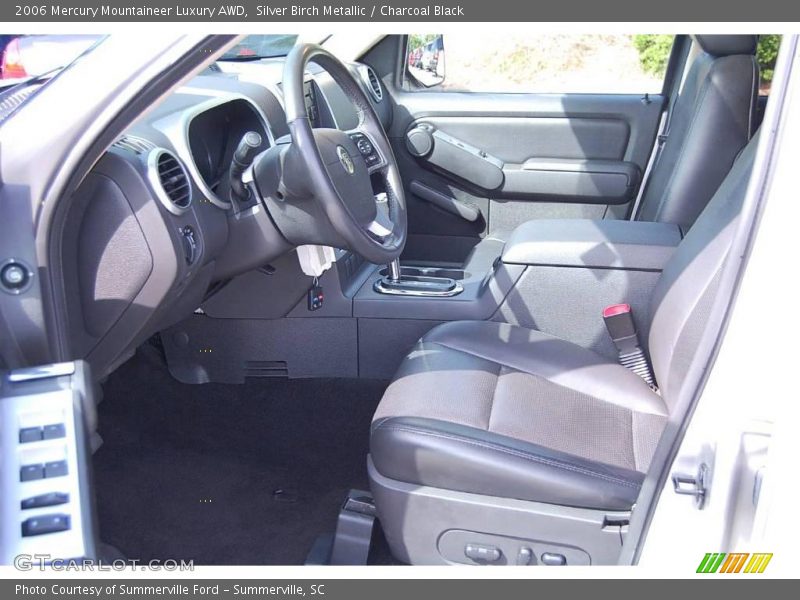 Silver Birch Metallic / Charcoal Black 2006 Mercury Mountaineer Luxury AWD