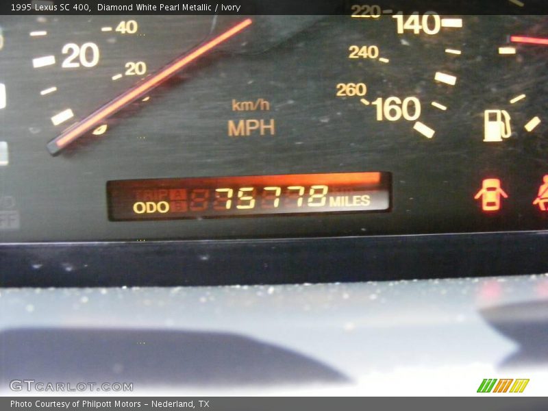 Diamond White Pearl Metallic / Ivory 1995 Lexus SC 400