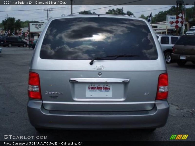 Diamond Silver / Gray 2004 Kia Sedona LX
