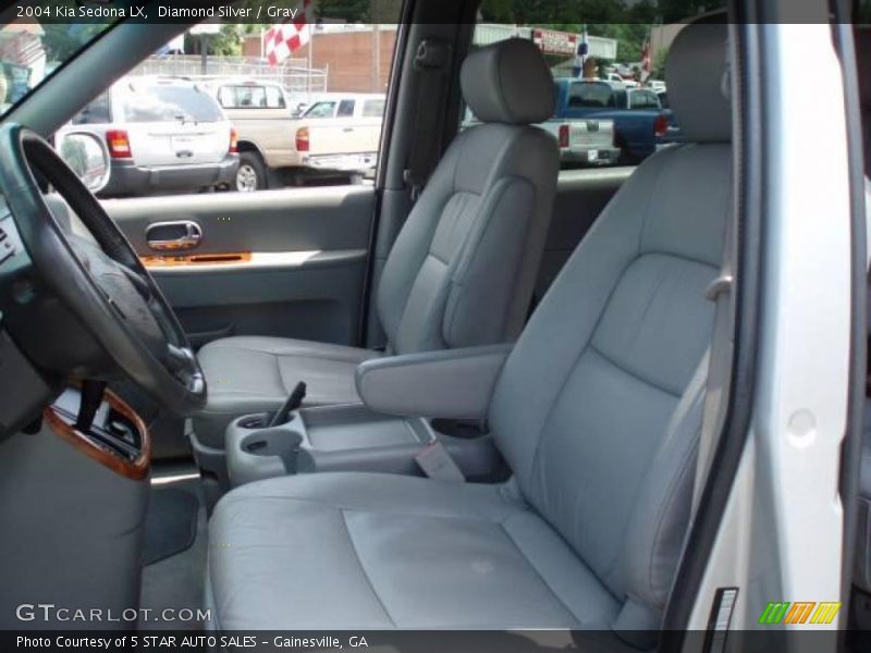 Diamond Silver / Gray 2004 Kia Sedona LX
