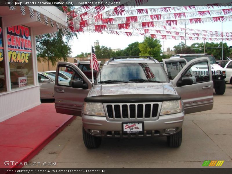 Silverstone Metallic / Agate 2000 Jeep Grand Cherokee Limited 4x4