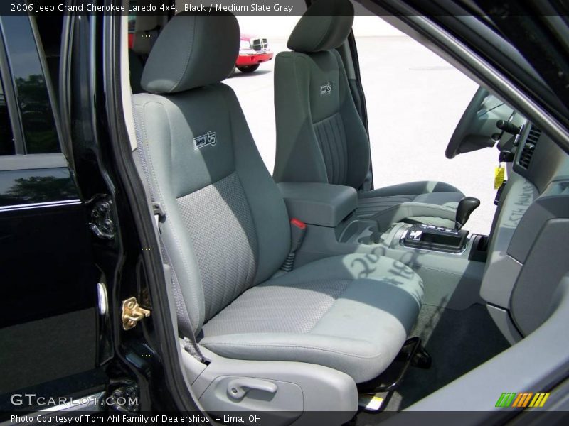 Black / Medium Slate Gray 2006 Jeep Grand Cherokee Laredo 4x4