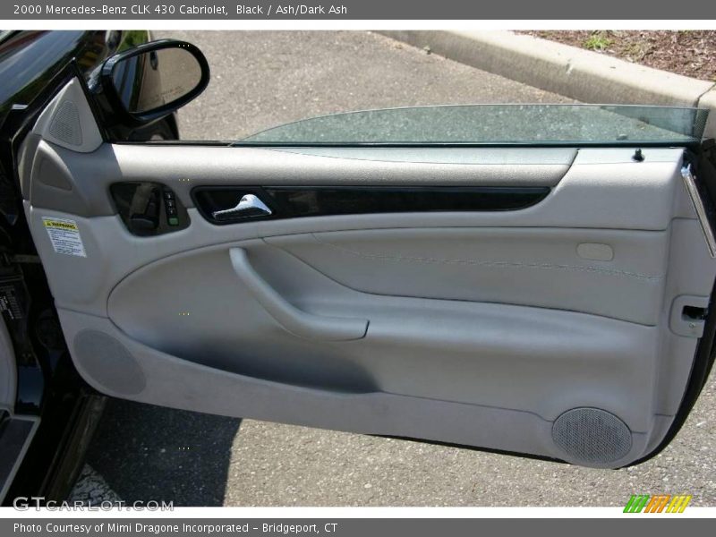 Black / Ash/Dark Ash 2000 Mercedes-Benz CLK 430 Cabriolet