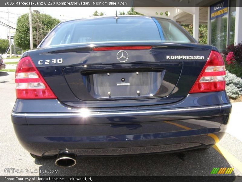 Midnight Blue / Ash 2005 Mercedes-Benz C 230 Kompressor Sedan