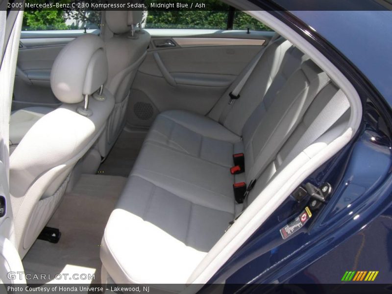 Midnight Blue / Ash 2005 Mercedes-Benz C 230 Kompressor Sedan