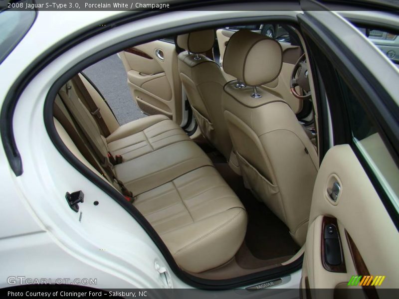 Porcelain White / Champagne 2008 Jaguar S-Type 3.0