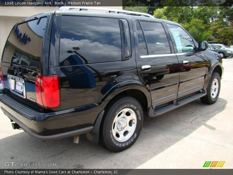 Black / Medium Prairie Tan 1998 Lincoln Navigator 4x4