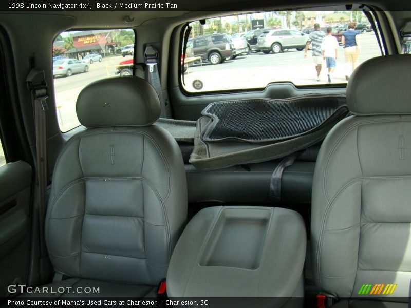 Black / Medium Prairie Tan 1998 Lincoln Navigator 4x4