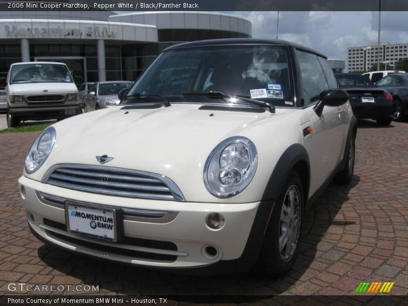 Pepper White / Black/Panther Black 2006 Mini Cooper Hardtop
