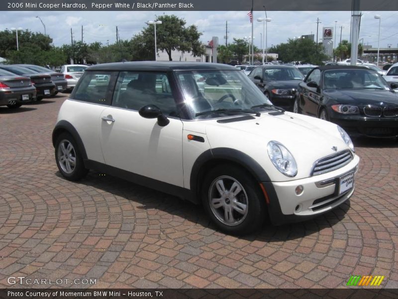 Pepper White / Black/Panther Black 2006 Mini Cooper Hardtop