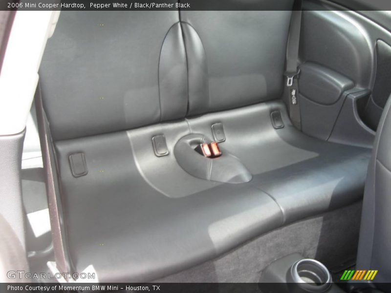 Pepper White / Black/Panther Black 2006 Mini Cooper Hardtop