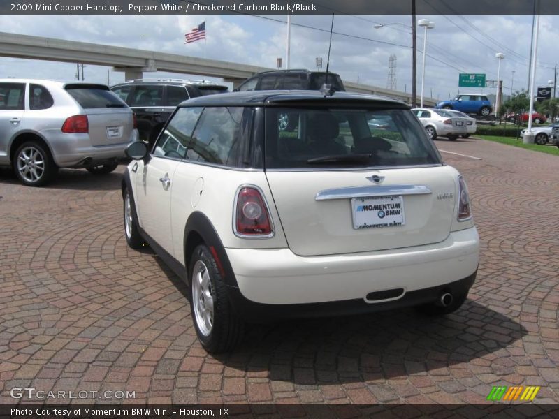 Pepper White / Checkered Carbon Black/Black 2009 Mini Cooper Hardtop