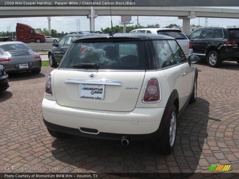 Pepper White / Checkered Carbon Black/Black 2009 Mini Cooper Hardtop