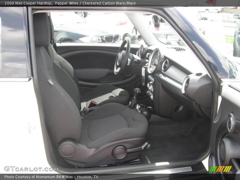 Pepper White / Checkered Carbon Black/Black 2009 Mini Cooper Hardtop