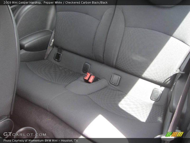 Pepper White / Checkered Carbon Black/Black 2009 Mini Cooper Hardtop