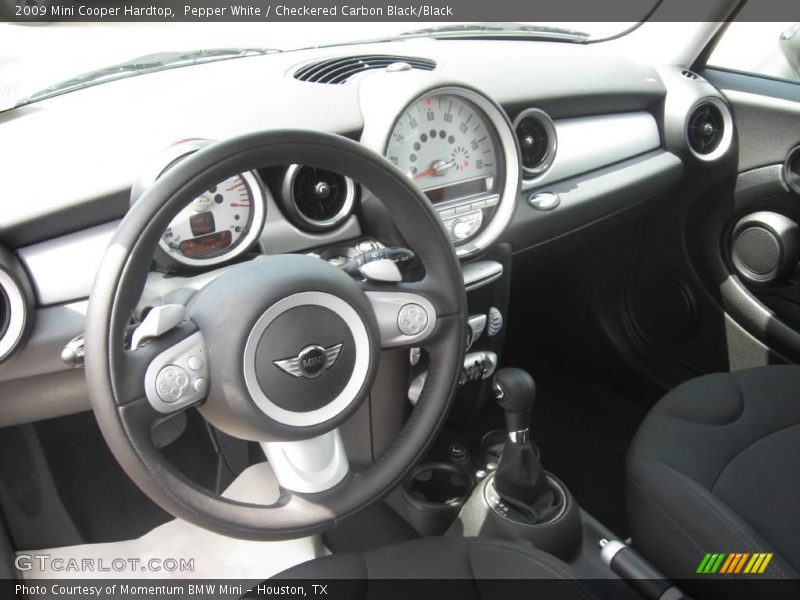 Pepper White / Checkered Carbon Black/Black 2009 Mini Cooper Hardtop
