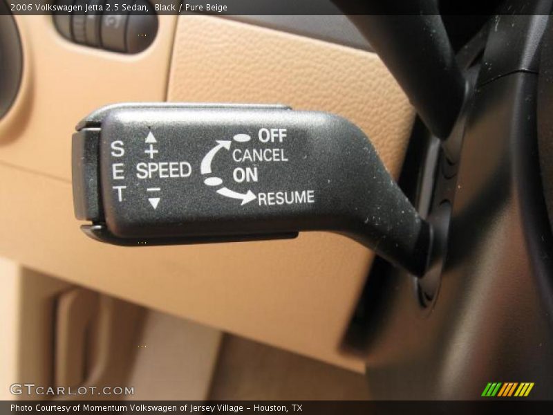 Black / Pure Beige 2006 Volkswagen Jetta 2.5 Sedan